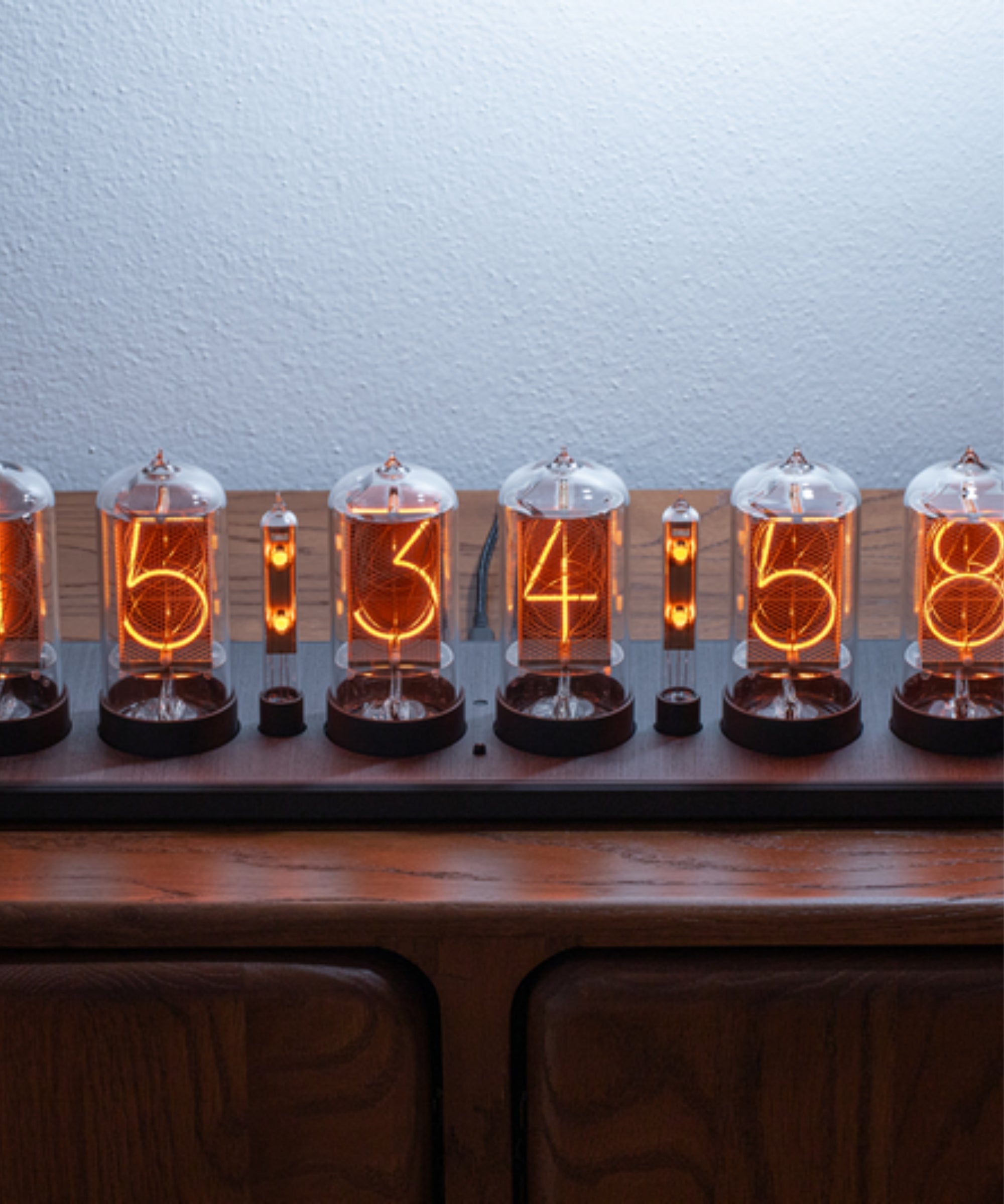 Omnixie Clock